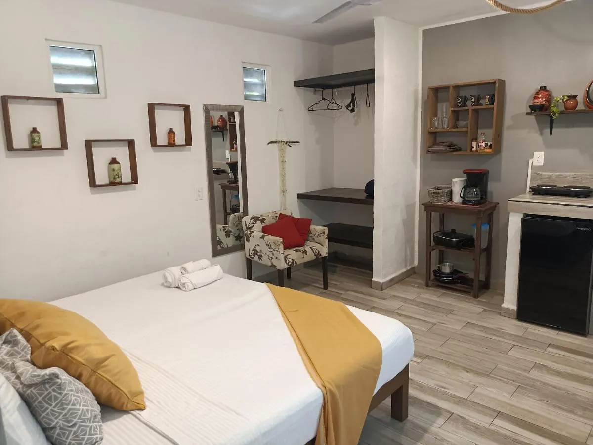 Kika Studios Playa del Carmen Konukevi