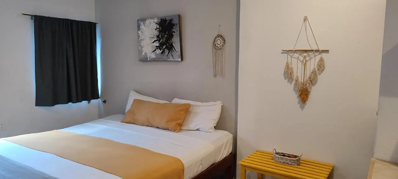 Kika Studios Playa del Carmen Guest house